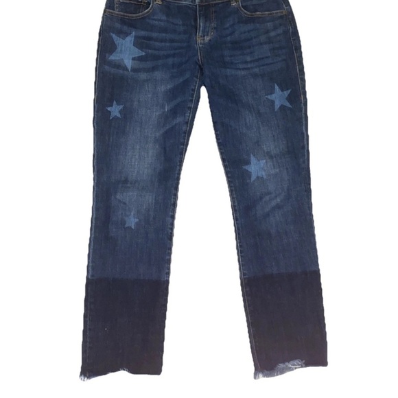 Cabi Jeans Women's Slim Boyfriend Denim Blue Jeans Star Print Frayed Hem - Picture 1 of 6
